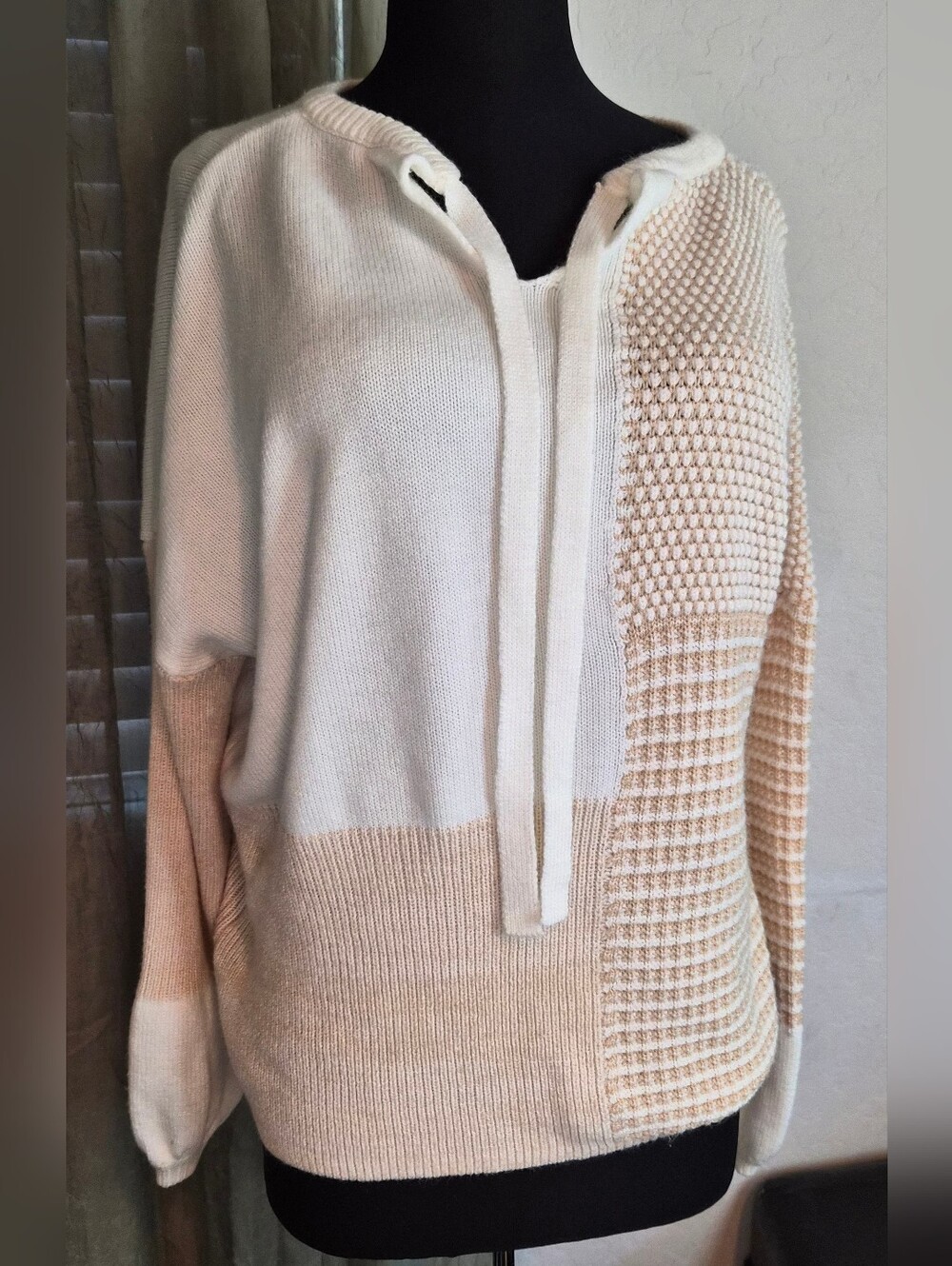 Colorblock, Balloon Sleeve Sweater - Cream & Beige #0279